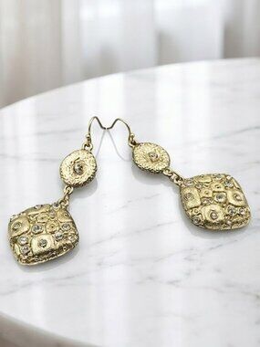 Ladies Gold Square Earrings